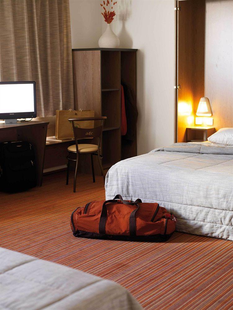 Ace Hotel Clermont Ferrand La Pardieu Екстериор снимка
