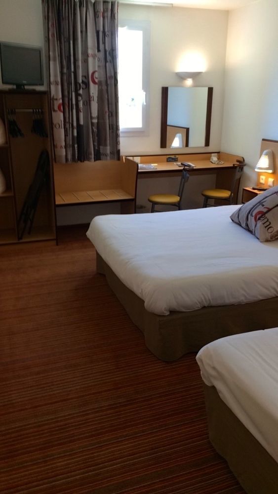 Ace Hotel Clermont Ferrand La Pardieu Екстериор снимка